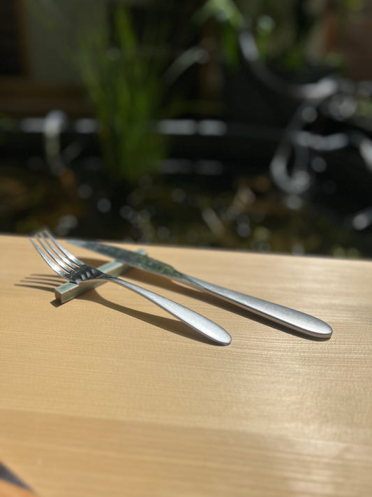 Simple Cutlery Rest