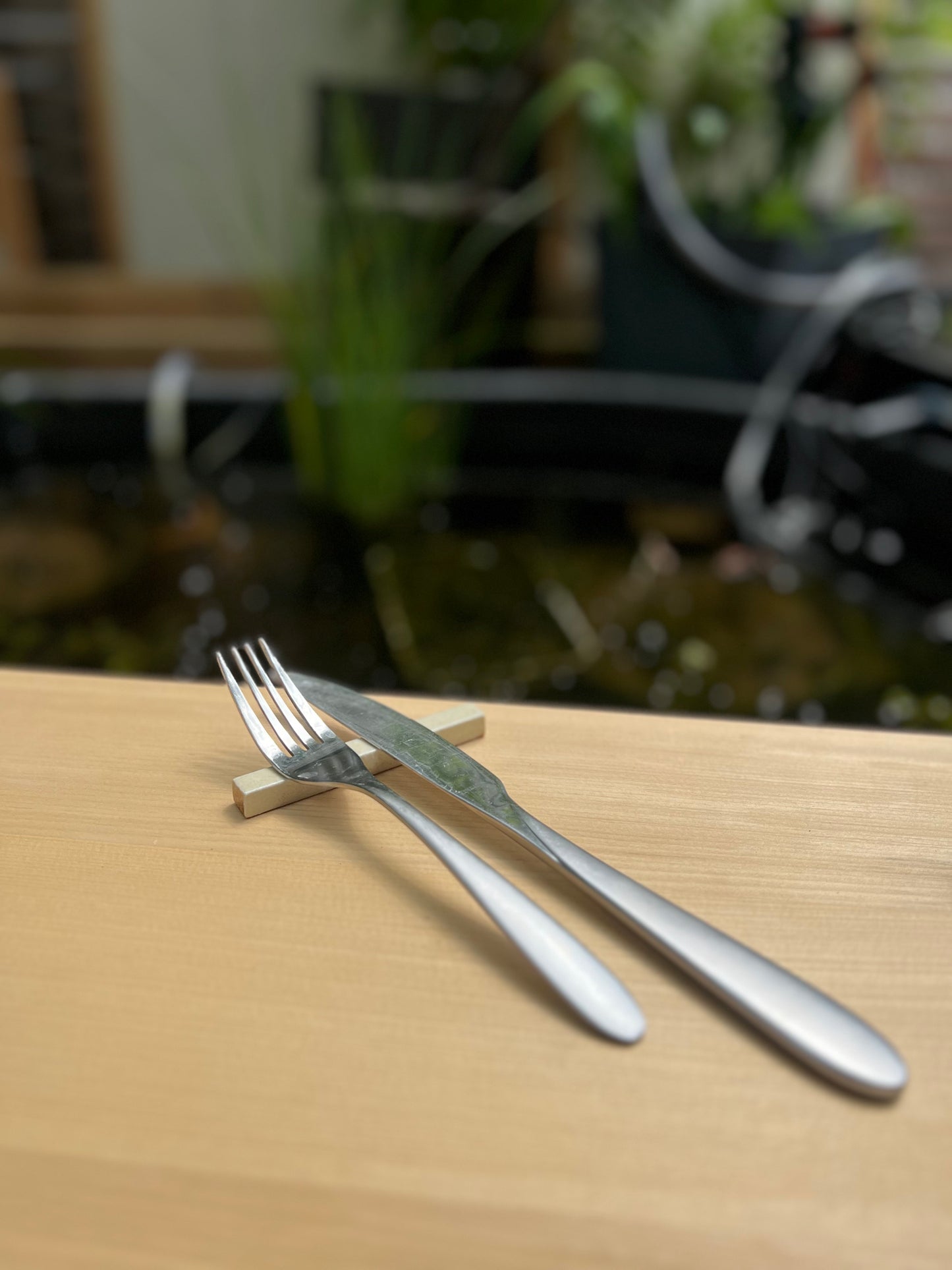 Simple Cutlery Rest